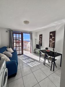 Cindy Golden Bay SeaView Terrace