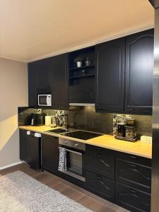 Cozy house near the river - sauna, Wi-Fi