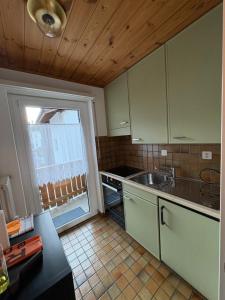 Sonniges Apartment im Zentrum mit Bergblick