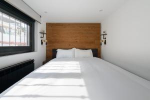 Alojamiento temporal en plaza Santa Ana