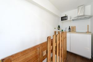 Alojamiento temporal en plaza Santa Ana