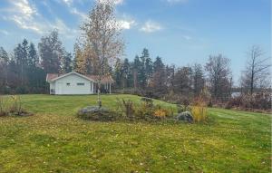 Beautiful Home In Bolmsö With Sauna