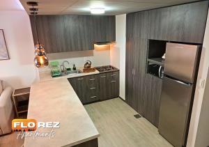 FLOREZ APT10 - Hermoso, Céntrico y Secadora de ropa