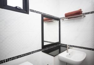 Siam Condo Apartment, 600 metters to Bang Tao beach