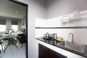 Siam Condo Apartment, 600 metters to Bang Tao beach