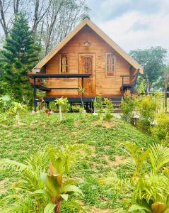 Phayam Paradise Resort