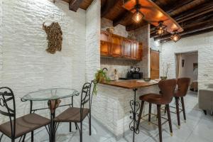 Su Lizu Charme e relax a Villanova con patio