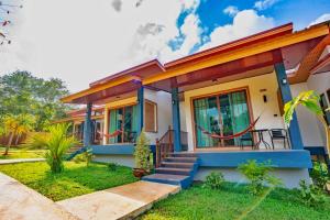 The Holiday Garden View