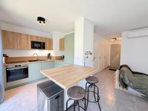 Green Cocon Six-Fours