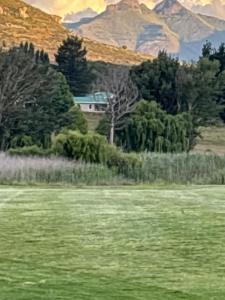 127 Clarens Golf Villa
