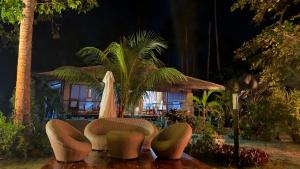 Gilligans Port Barton Beach Resort