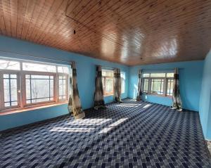 Hotel O Home Mehdi Homestay