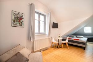 Chez Simone - Neuf - Haut de Gamme - Tram - Proche centre-ville - Tout confort - Climatisation