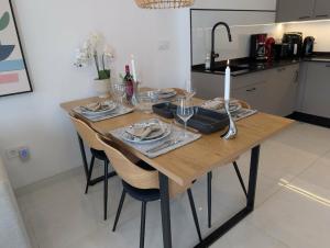 BIG sun terrace renovated 2-bedroom luxury duplex