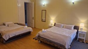 Sirul Livezii Central Flat