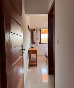 Villa Piquiá •Piscina •Jacuzzi • Casa Beija Flor .