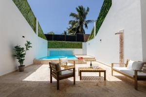 PERLA I -Modern Private Villa - 4 Bedrooms with Pool
