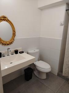 Departamento Executive 2BR Balcón Frente al Mall Santa Catalina