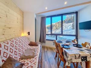 Appartement cosy 2 pièces au pied des pistes avec parking - FR-1-344-870