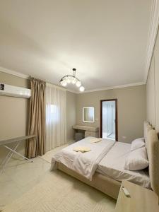 3BRs Magnificant City Center Tranquil Apartment