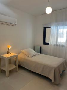 Habitacion Villa Allende metros del golf para mujer