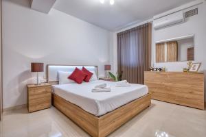 NEW - Stylish 1-Bedroom Maisonette near Ta Xbiex Marina by SF HOMES