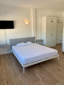 MIRazul - Estúdio Central - 2 Pessoas - 4 min a pé da Praia - Wi-Fi e AC