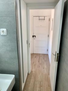 MIRazul - Estúdio Central - 2 Pessoas - 4 min a pé da Praia - Wi-Fi e AC