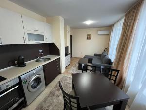 Marina Apartments - One Bedroom
