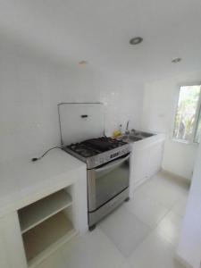 Cosy Apartment 1 bedroom, swimming pool and beach 30m