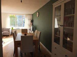 Cozy 2 Bedroom Home Away from Home