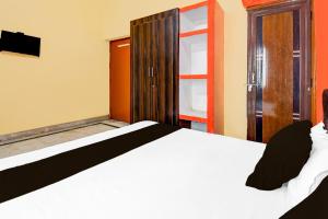 Hotel O V.K Homestay