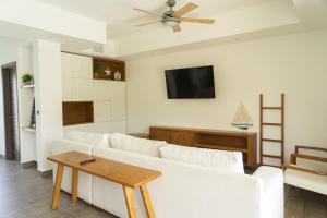 New villa with pool access for 7 ppl and 2 BR