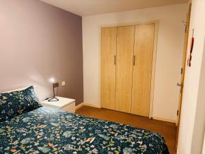 Bright Modern Apartment