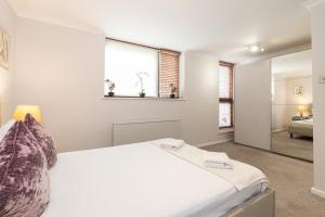 Euston Square Apartments