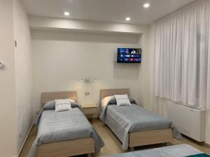 NEAR AIRPORT LAMEZIA apartment