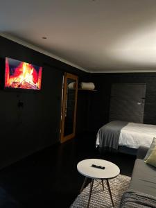 Kloof Blackwood Cottage Modern Studio