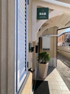 NEAR AIRPORT LAMEZIA apartment