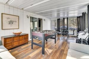 Games, Fire Pit, Hot Tub: Pocono Lake Family Home!
