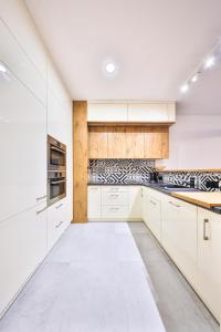 Kasprzaka 29C Trzy pokoje i Garaż By Perfect Apart 218