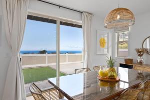 Marbella Lane - Serene & Lovely MT Ocean Views
