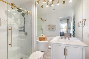 Big Beautiful Bed, Balcony and View