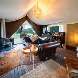Sunshine Coast Kanimbia Luxury Glamping Guesthouse lobby