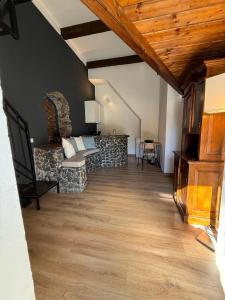 Gesuiti Home - Lumina Collection