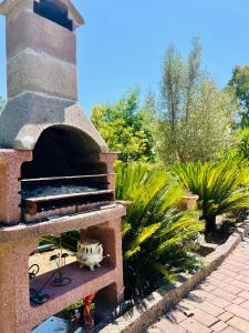 Chalet by The Lake & Jacuzzi