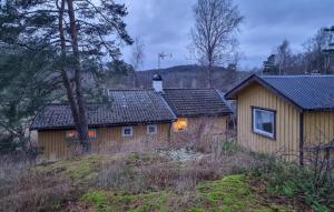 Lovely Home In Ljungskile With Wifi