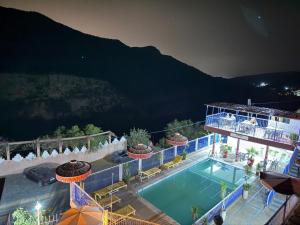 Auberge Les Montagnes du Paradis Your Hidden Retreat in Paradise Valley