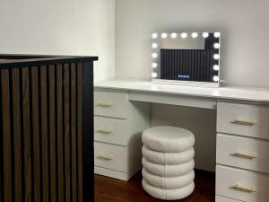 Canterburys Best Kept Secret! Unforgettable Home!