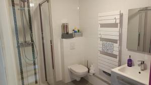 Maison de famille, 10 couchages, piscine 1N