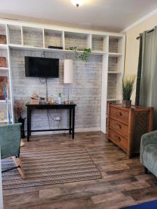 Cocoplum Rest N Hideaway #1